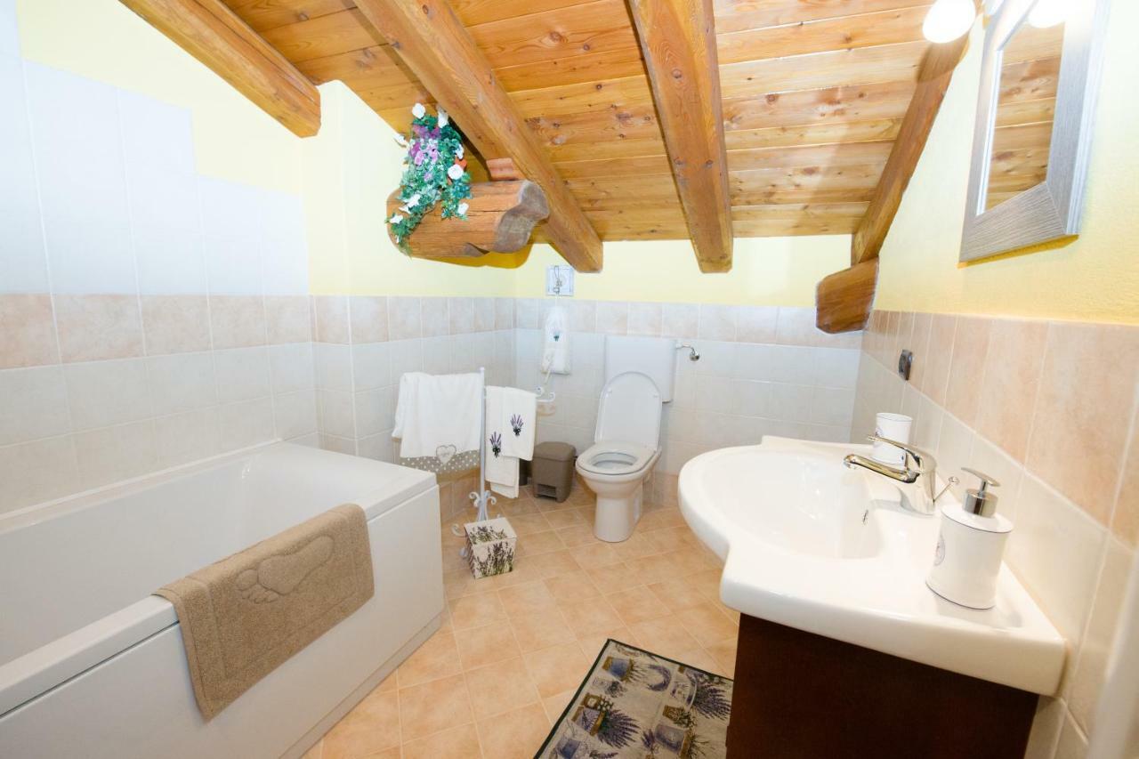 Villa La Coccinella Donnaz Esterno foto